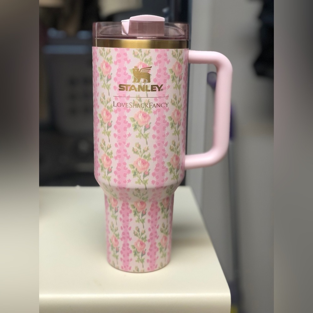 Stanley x Loveshackfancy quencher 40 oz tumbler Blooming heirloom